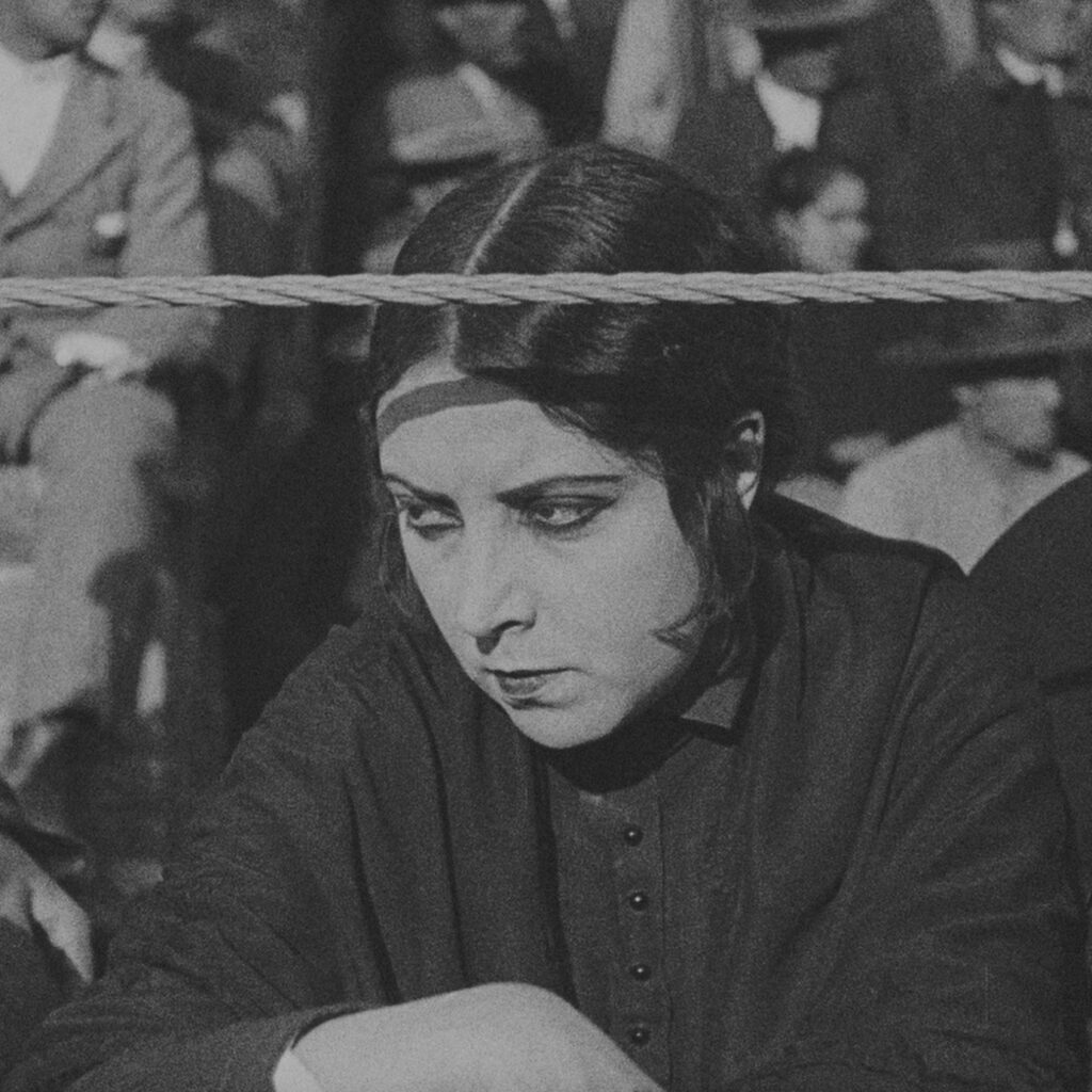 Still from SOLEIL ET OMBRE (1922) digital restoration.